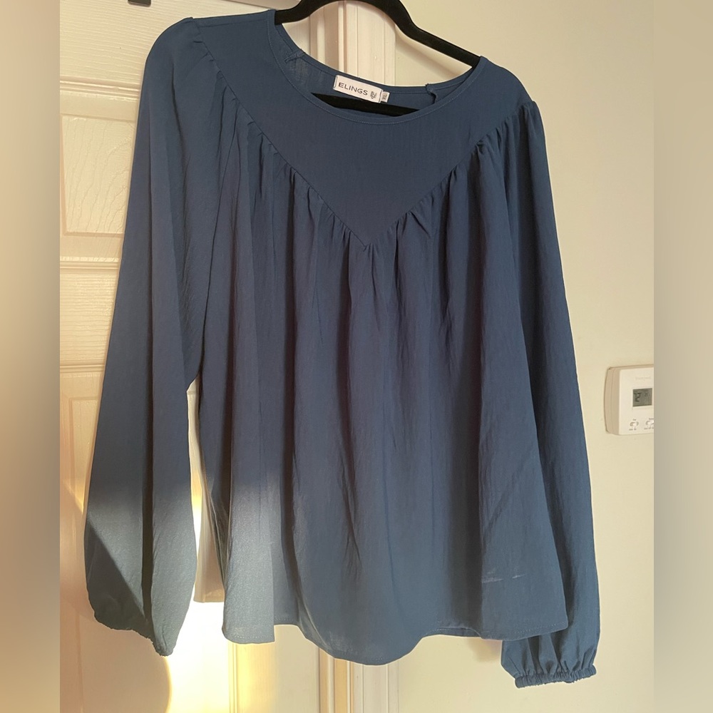 Navy blue top